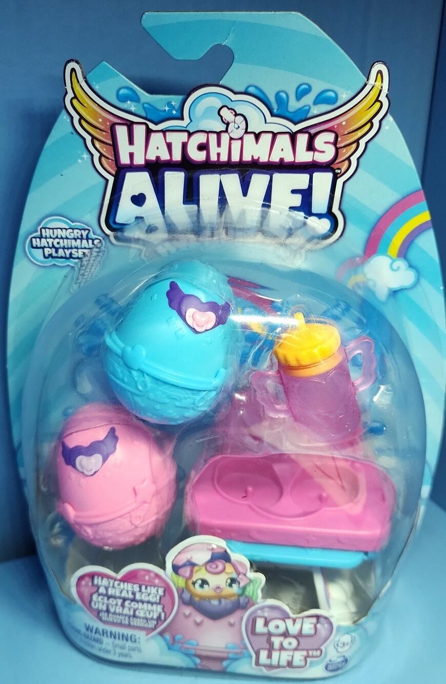 Hatchimals Alive! Hungry Hatchimals Playset Love to Life Hatches Like A Real Egg